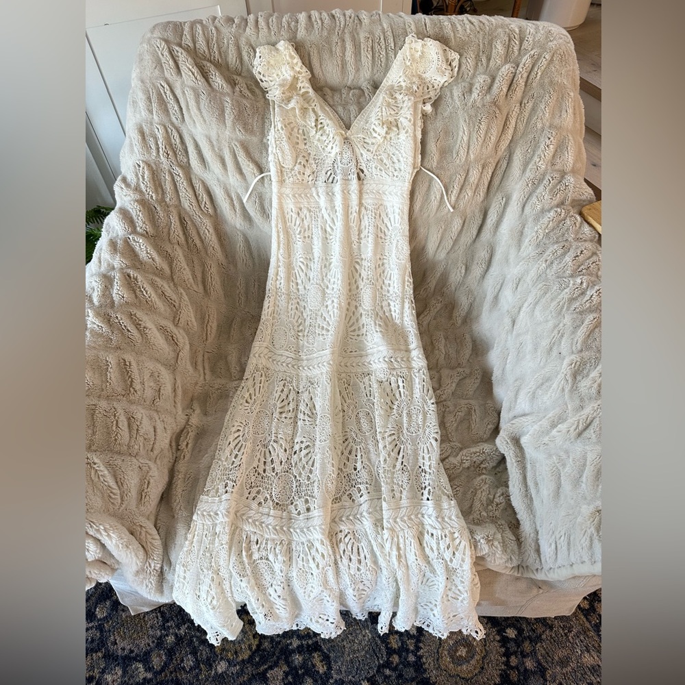COPY - Jen’s Private Booty long white tropical maxi dress size medium (M)